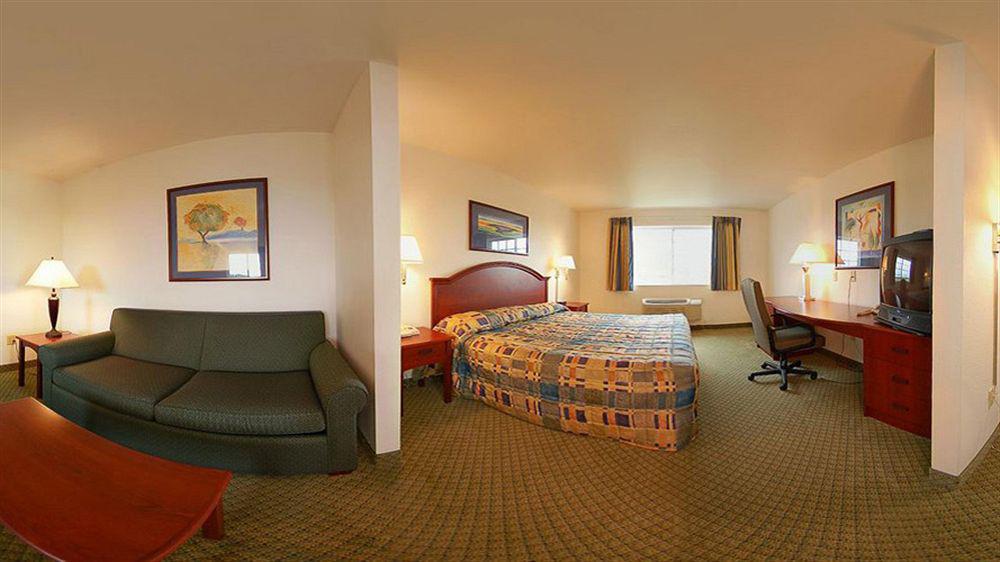 Crossings By Grandstay Inn & Suites Becker Zewnętrze zdjęcie