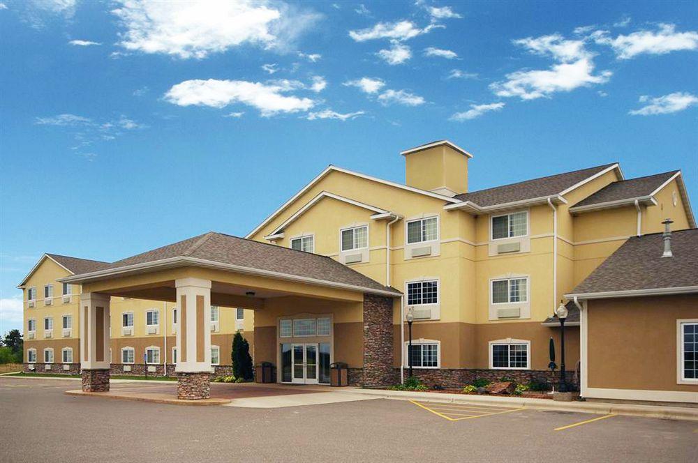 Crossings By Grandstay Inn & Suites Becker Zewnętrze zdjęcie